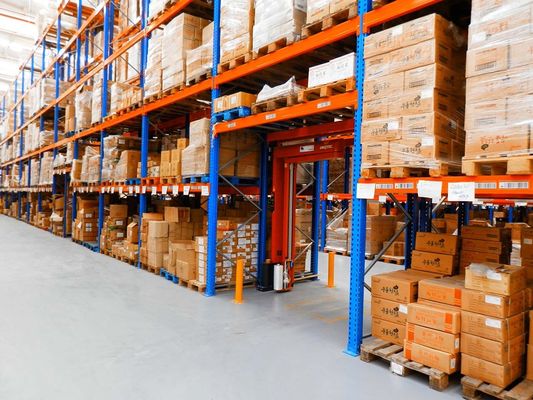 Adjustable Selective Pallet Racking Heavy Duty Steel Storage Shelves