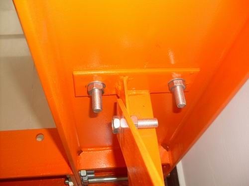 Heavy Duty Q235B Steel Cantilever Warehouse Racks Powder Coated For Car